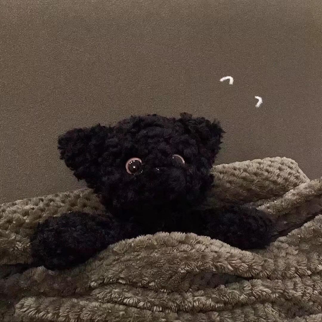 就叫小陈吧