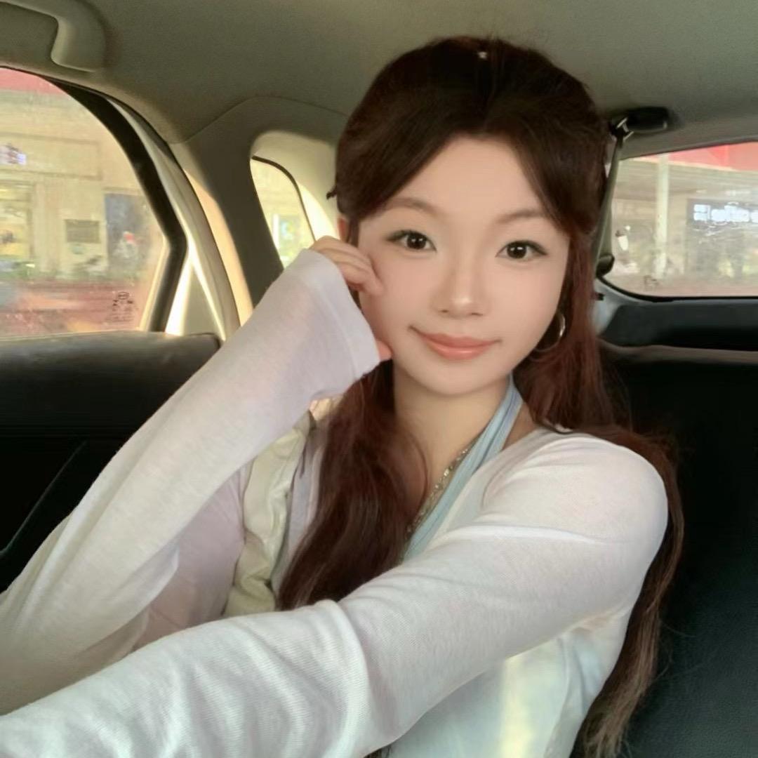 M ONE 酒吧小圆