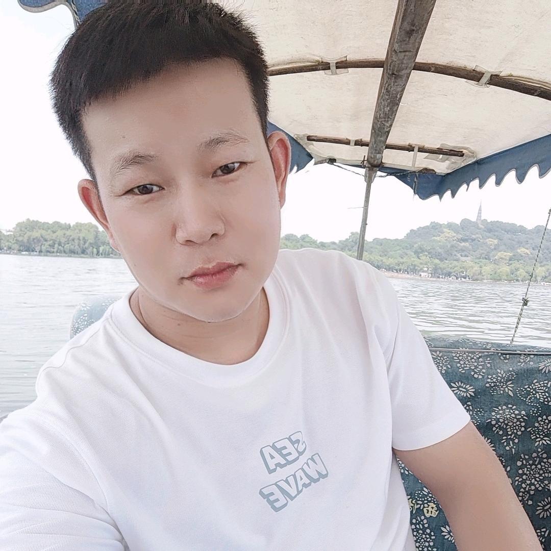 中原小何