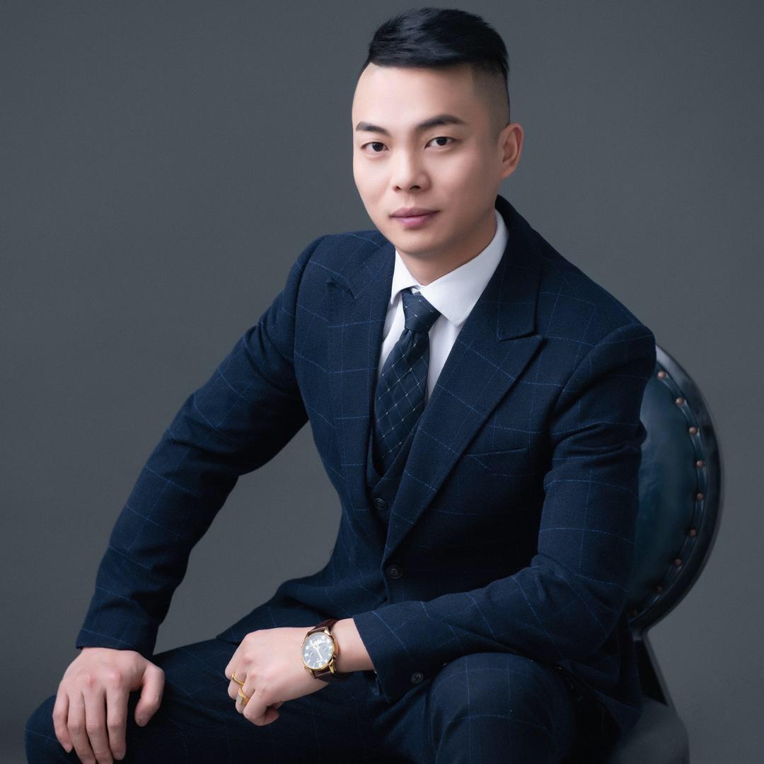 宏帆装饰张天波