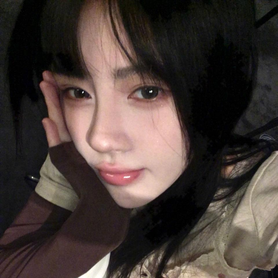 𝗖𝗵𝗲𝗲𝘀𝗲（见过婧祎11次