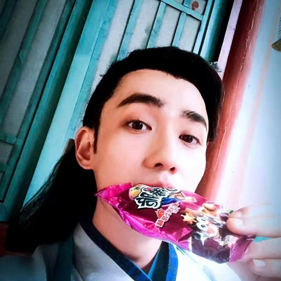 哦😐