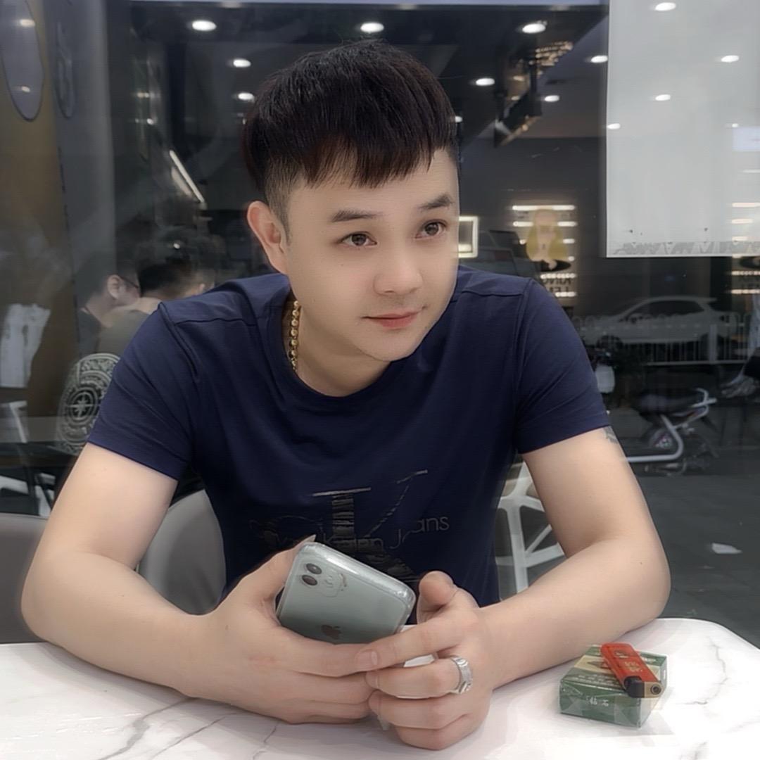 大b