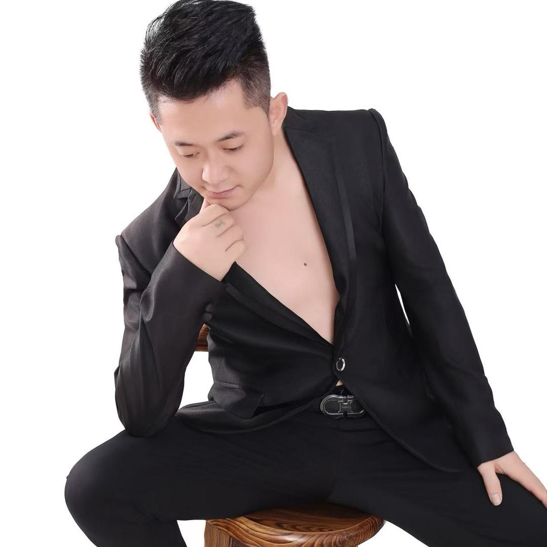 小柯爱唱歌🎙️（小袁团队）