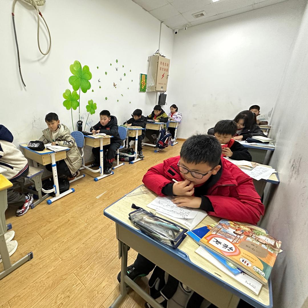 大禹山门口的欣杨