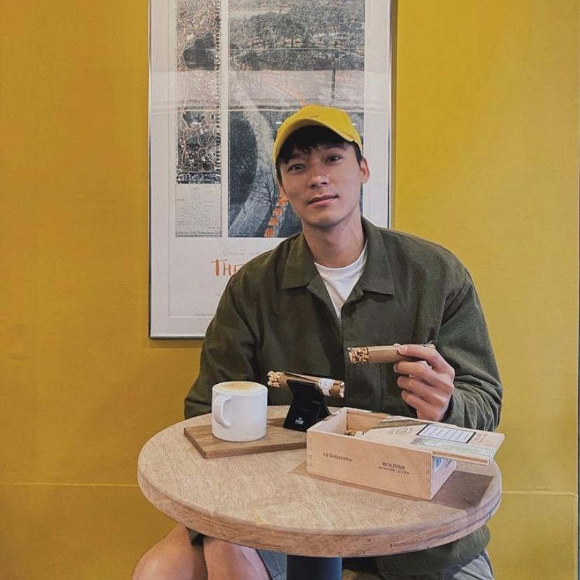 小马不喝咖啡