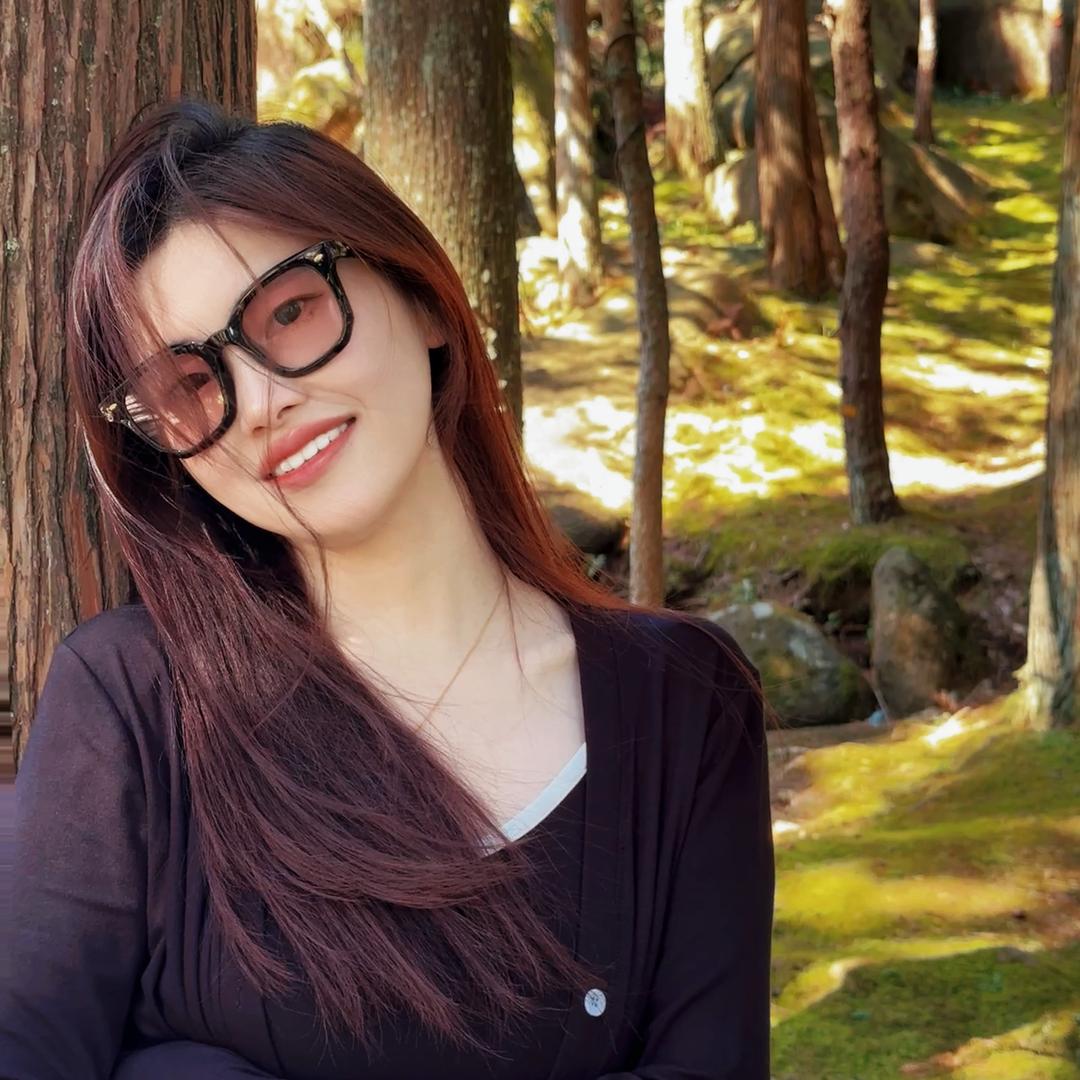 静静🕶