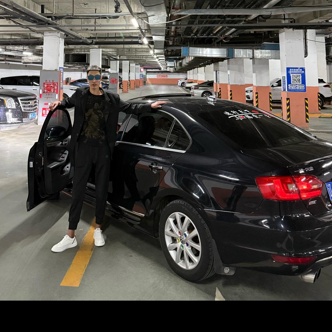 彰武来老大（爱玩车）