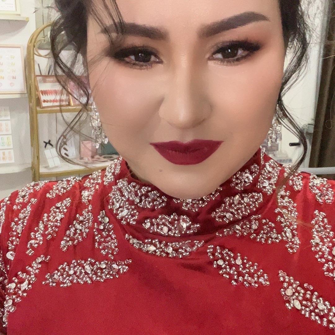 热孜瓦尼古丽·买吐送