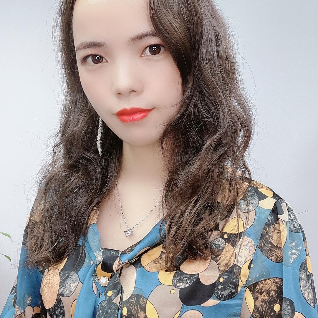 云云精品女装