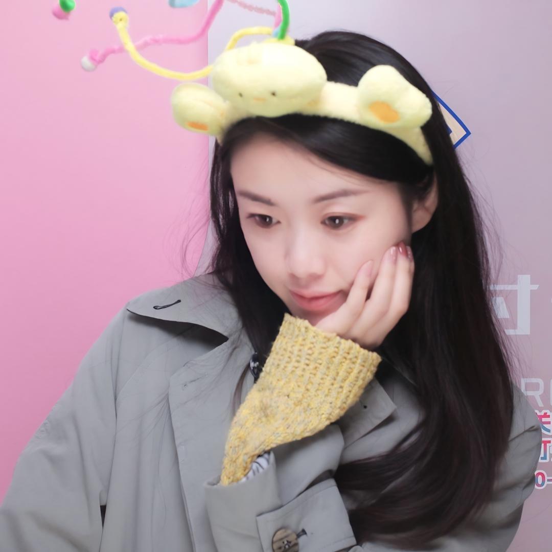 月月✨
