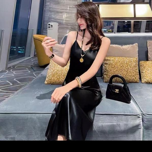 雅依阁服装批发