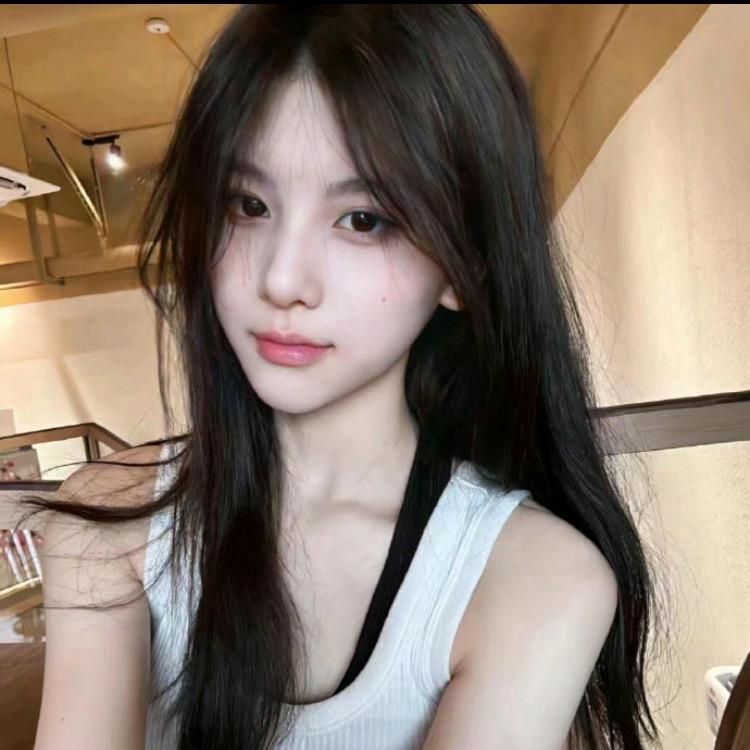 思思.