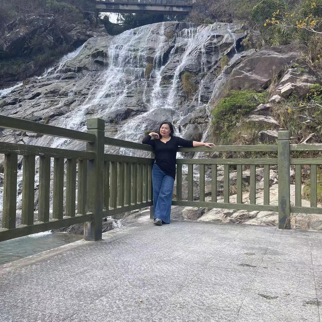 温柔的暴女