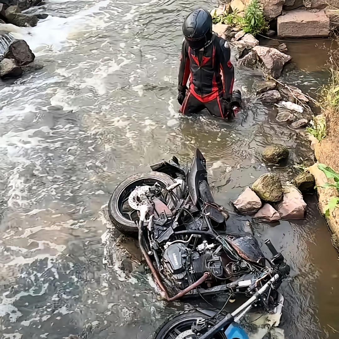 落日藏心事🥷，