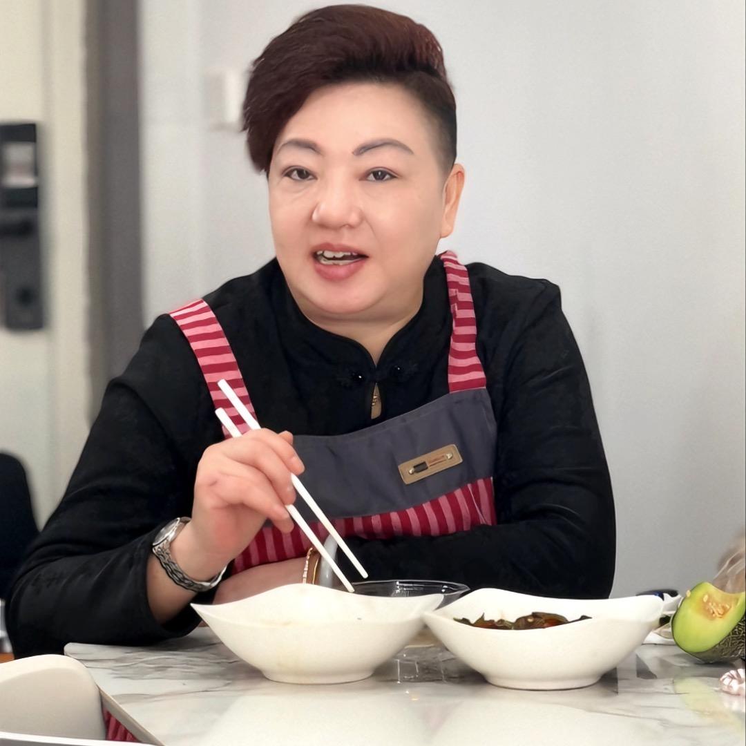武汉鹊栖阁文化洪姐工作室