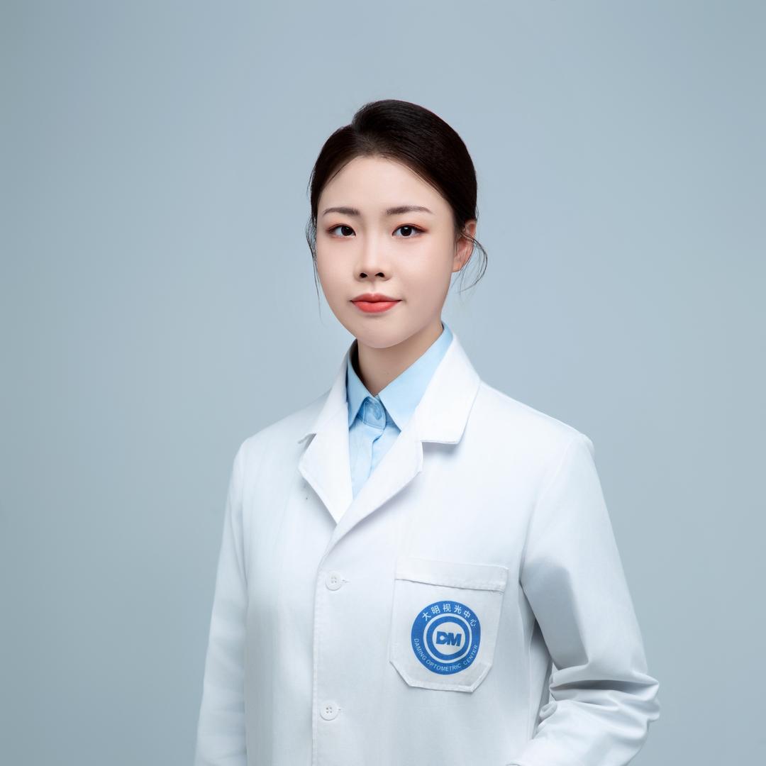 大明眼镜视训师王老师
