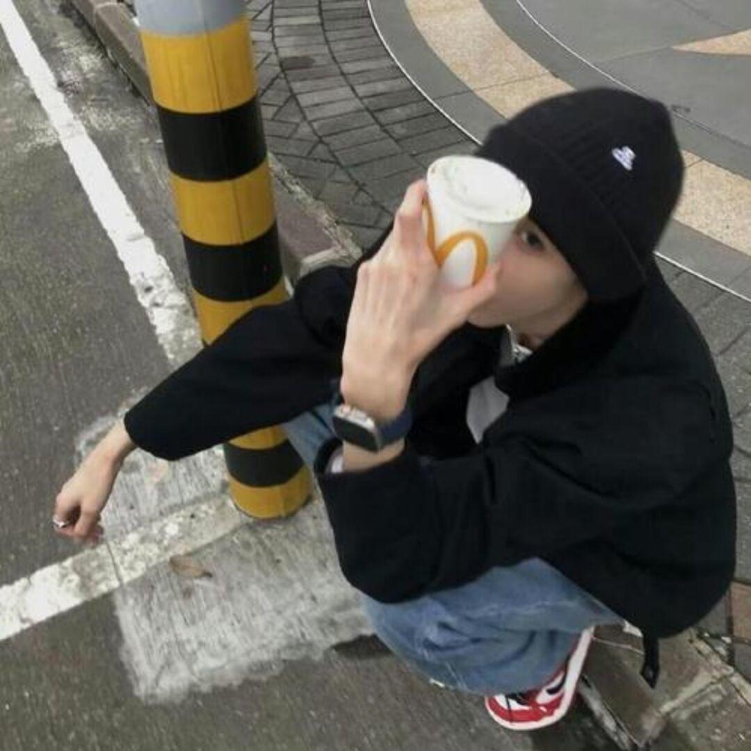 一剑惊鸿影