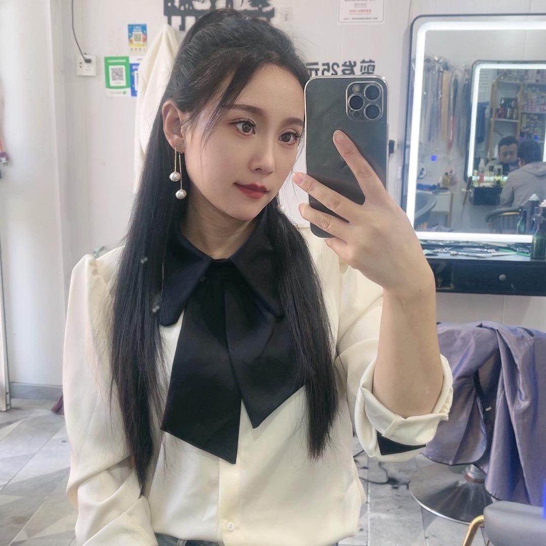 品品，椰岛造型、接发师
