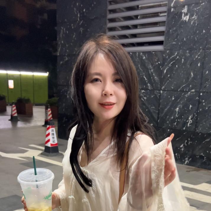 莹莹子荷包