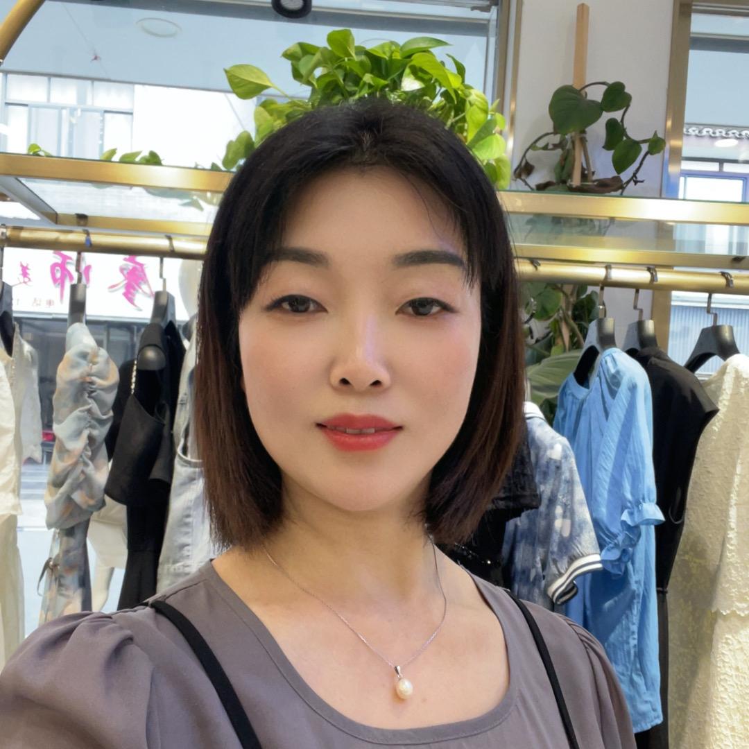 YANZI【燕子穿搭】