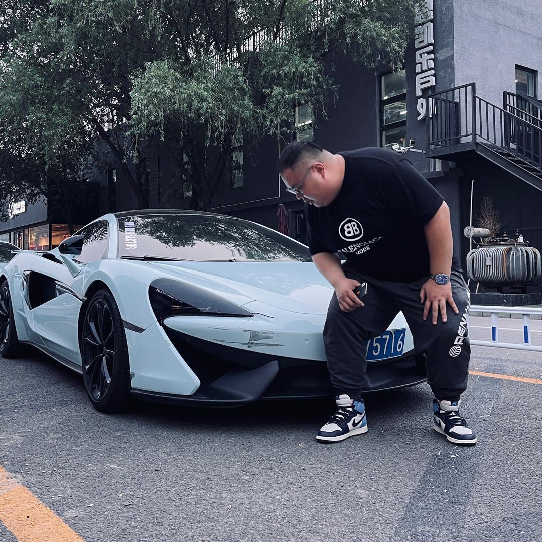 四驱小胖