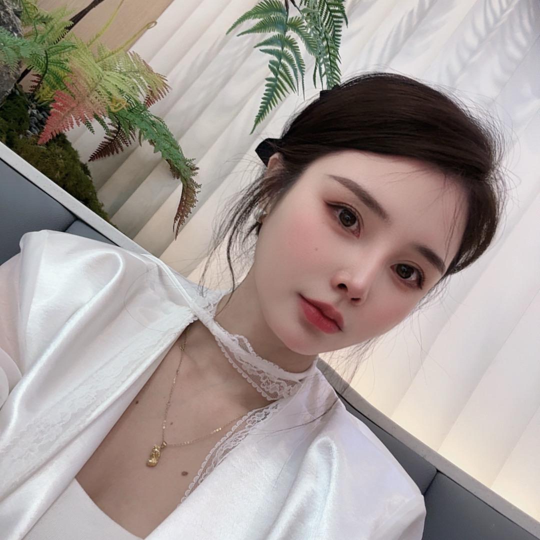 颜集指爱你美甲美容