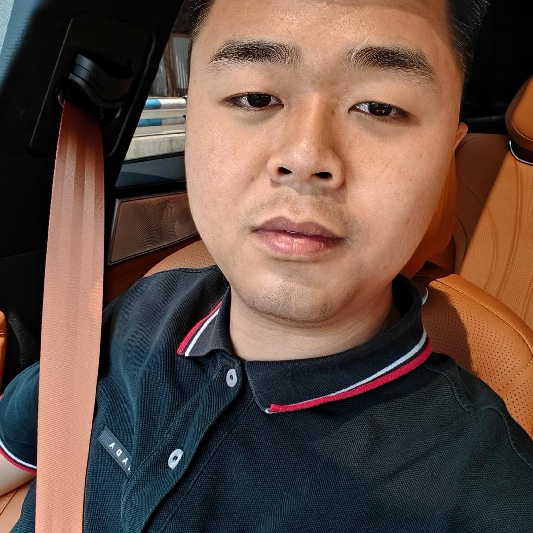 易鸿达-香港接货的期货标单，服务器相关