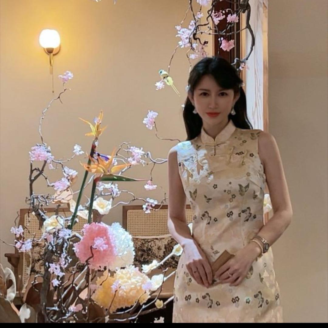 Annie服饰现货