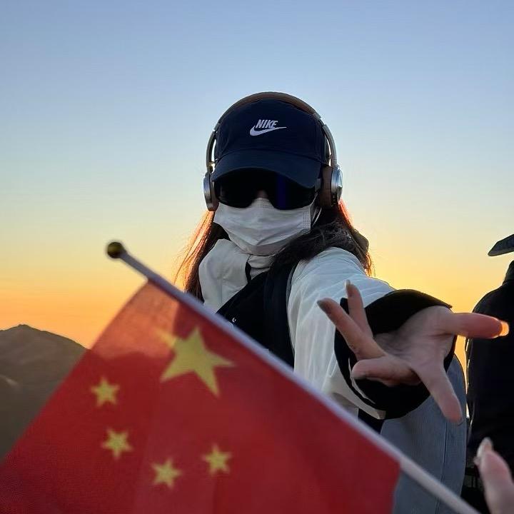 有时喝拿铁的暴躁龟