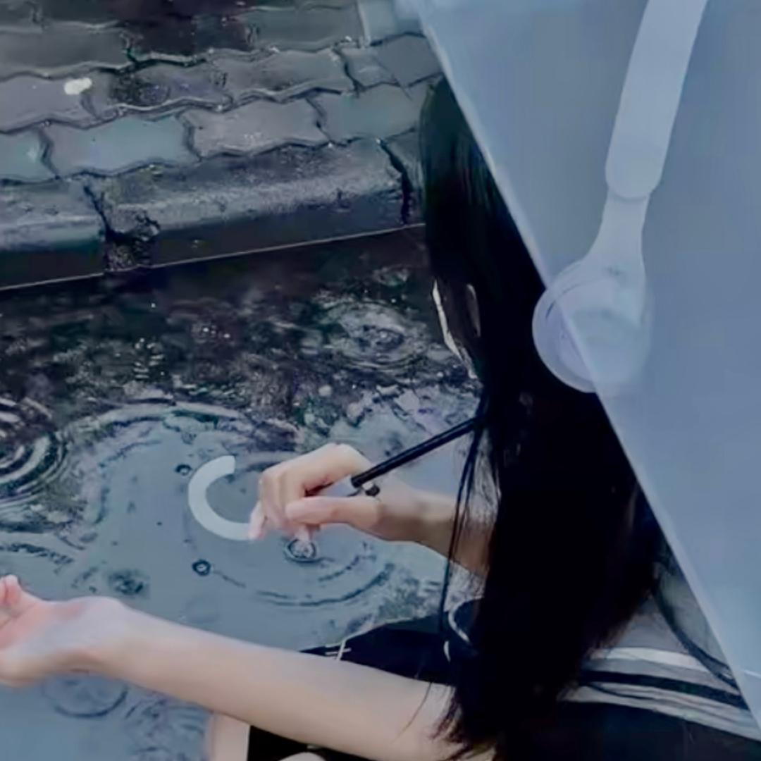 雪碧的小狗(上学，別踢)