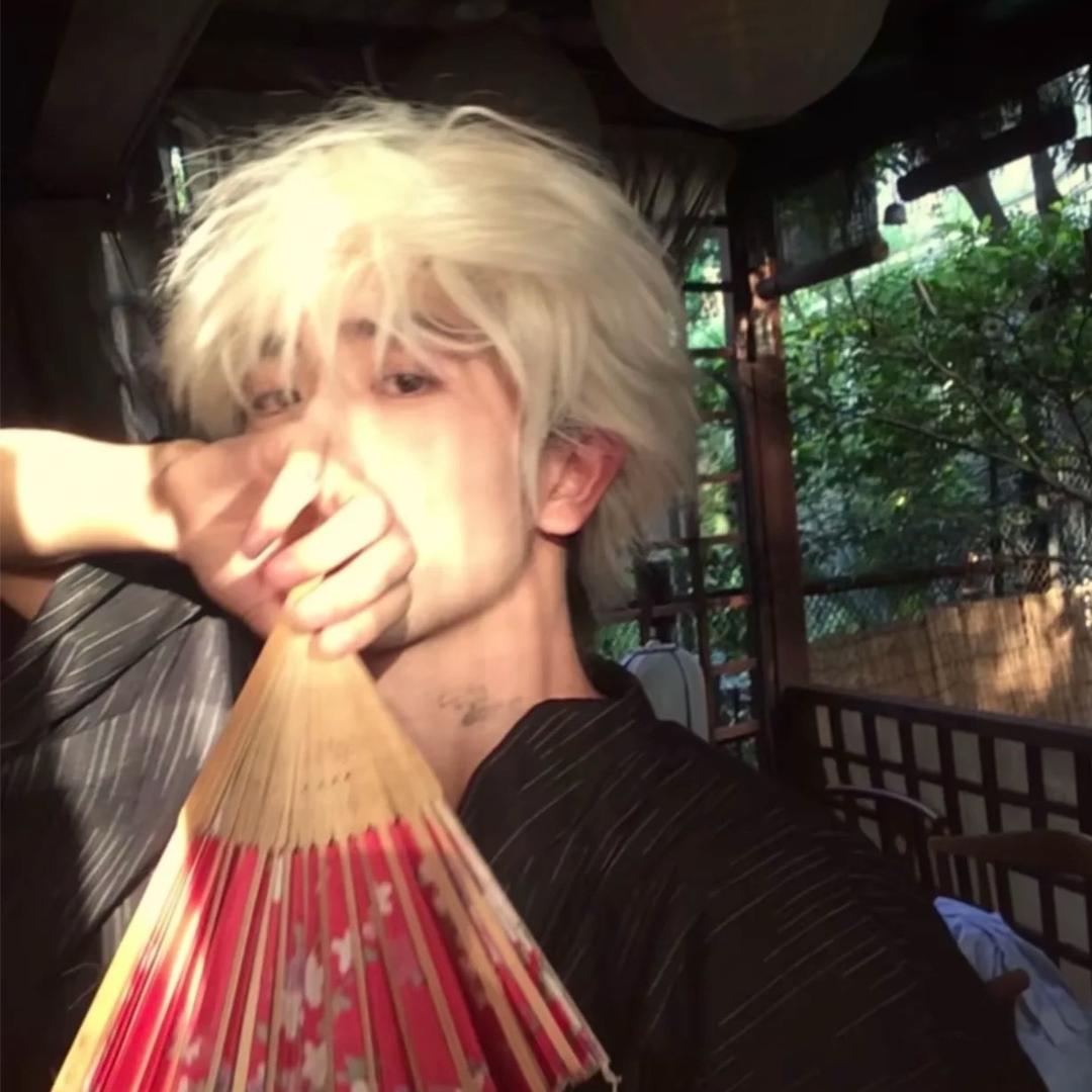 小钧^