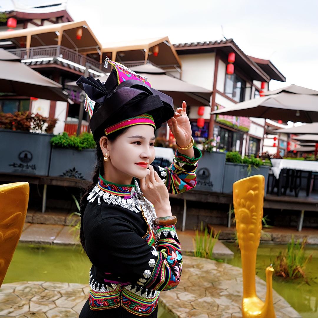 马小妹（土包子）