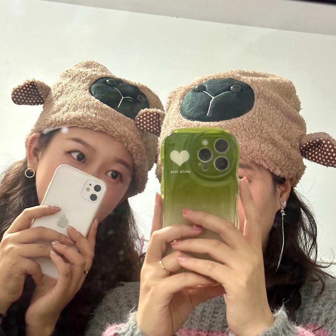 戴牙套的濮白白