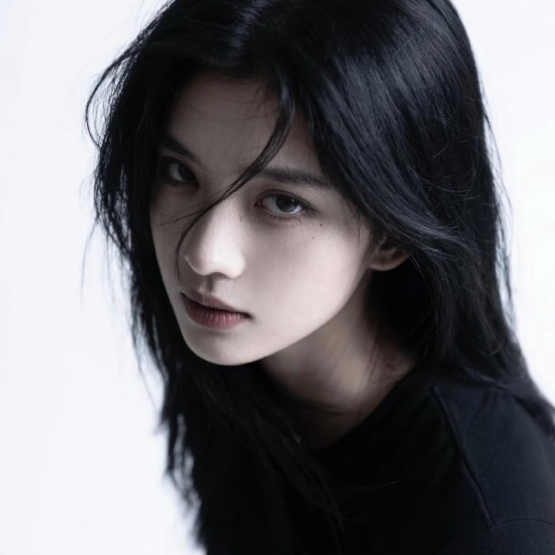 雷朋【同手同脚】