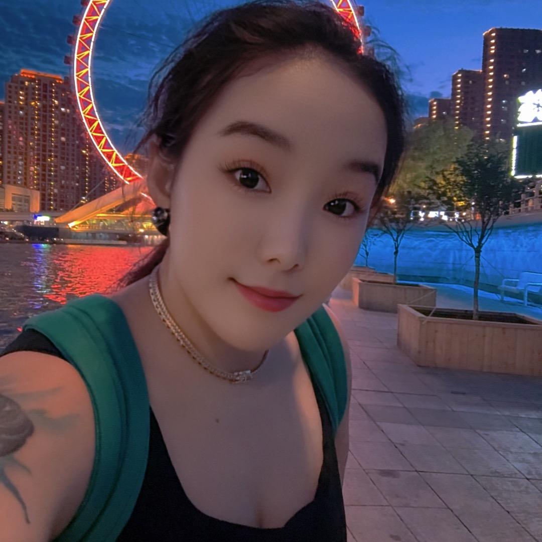 允昀