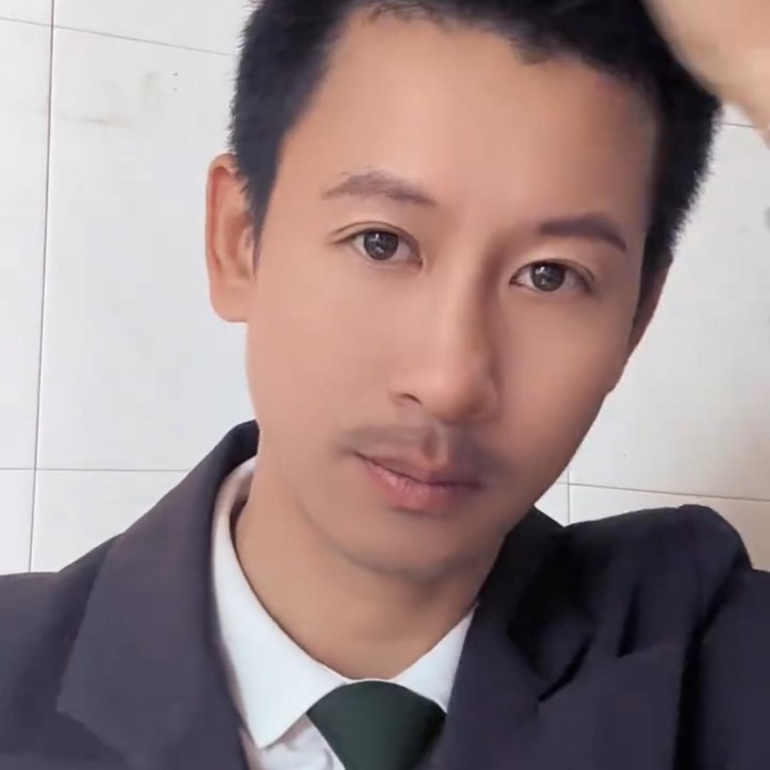 小苗苗