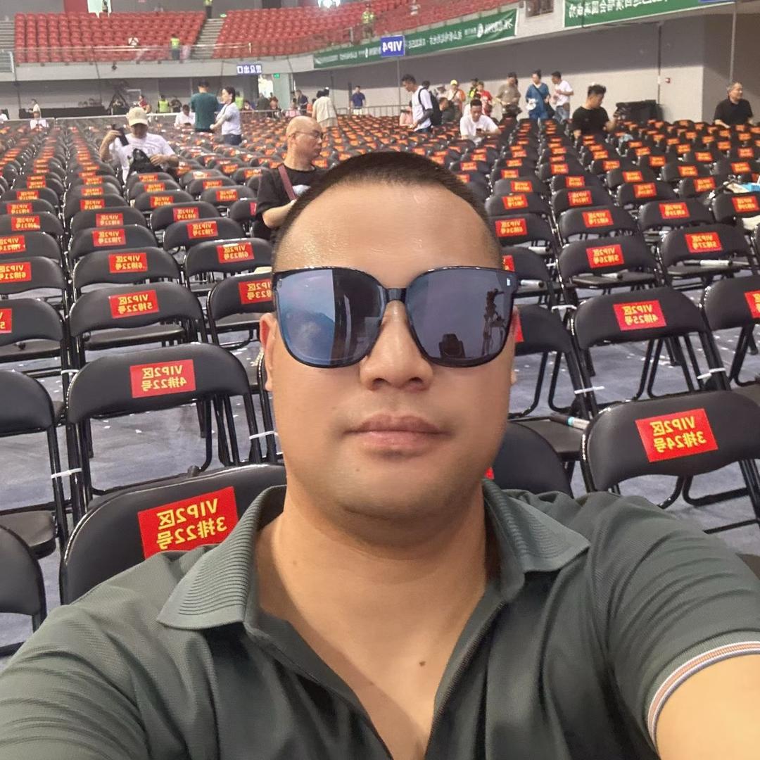 胡子哥（爱美食）