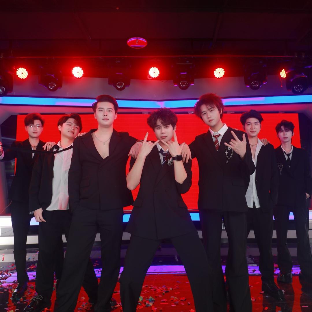AK BLAZE. BOYS(团队招优)
