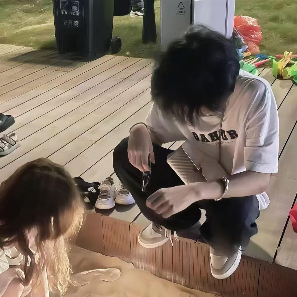 𝓒𝓱𝓮𝓷𝓰丞