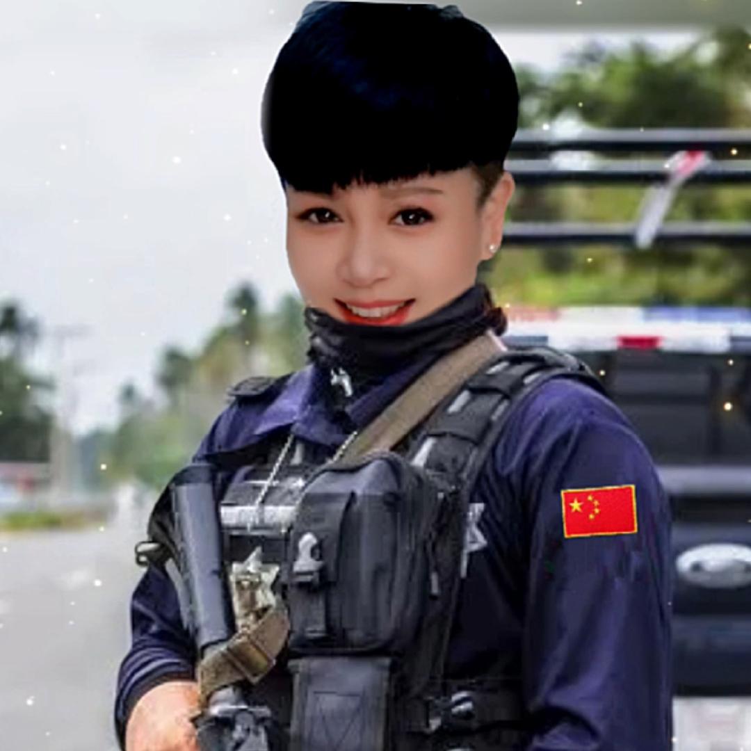 璐霸