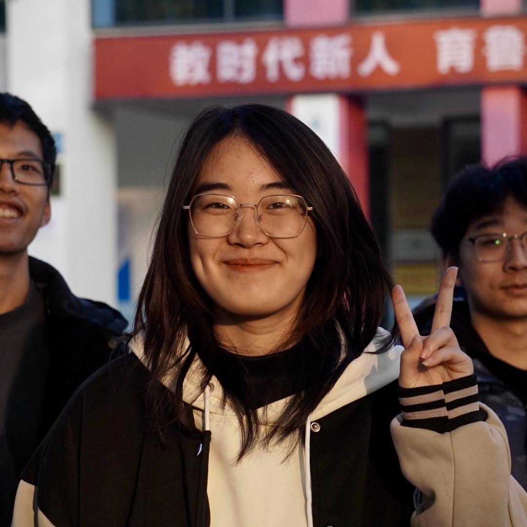 校园三疯（招新）