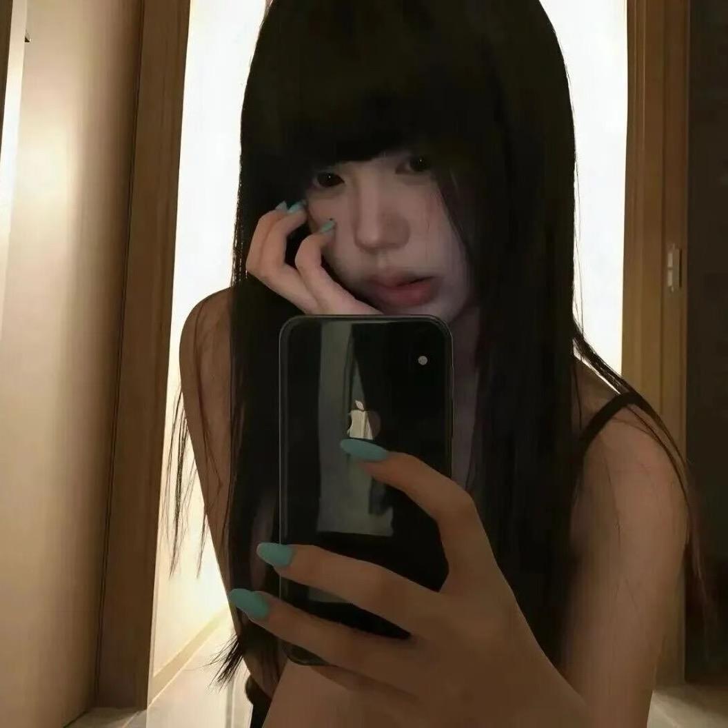 语憶^