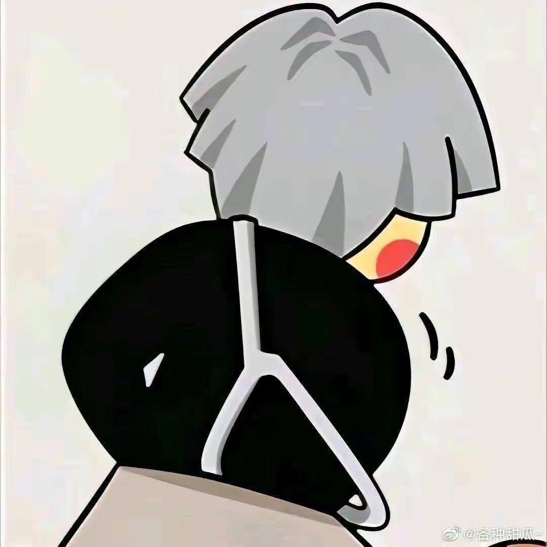 胡同口抽烟的王大爷