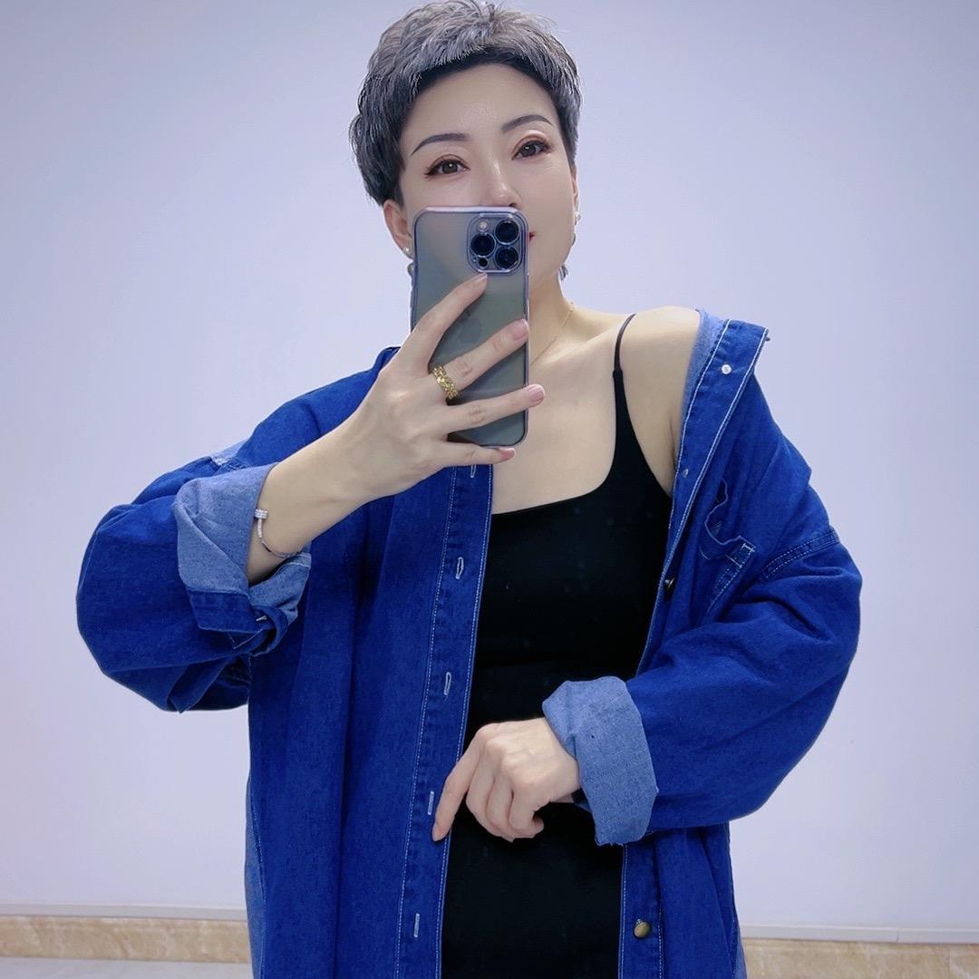 小马女装