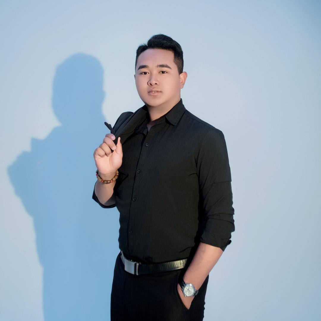 扭转乾“坤”