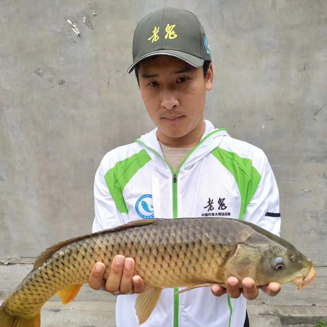 钓鱼人晴天哥