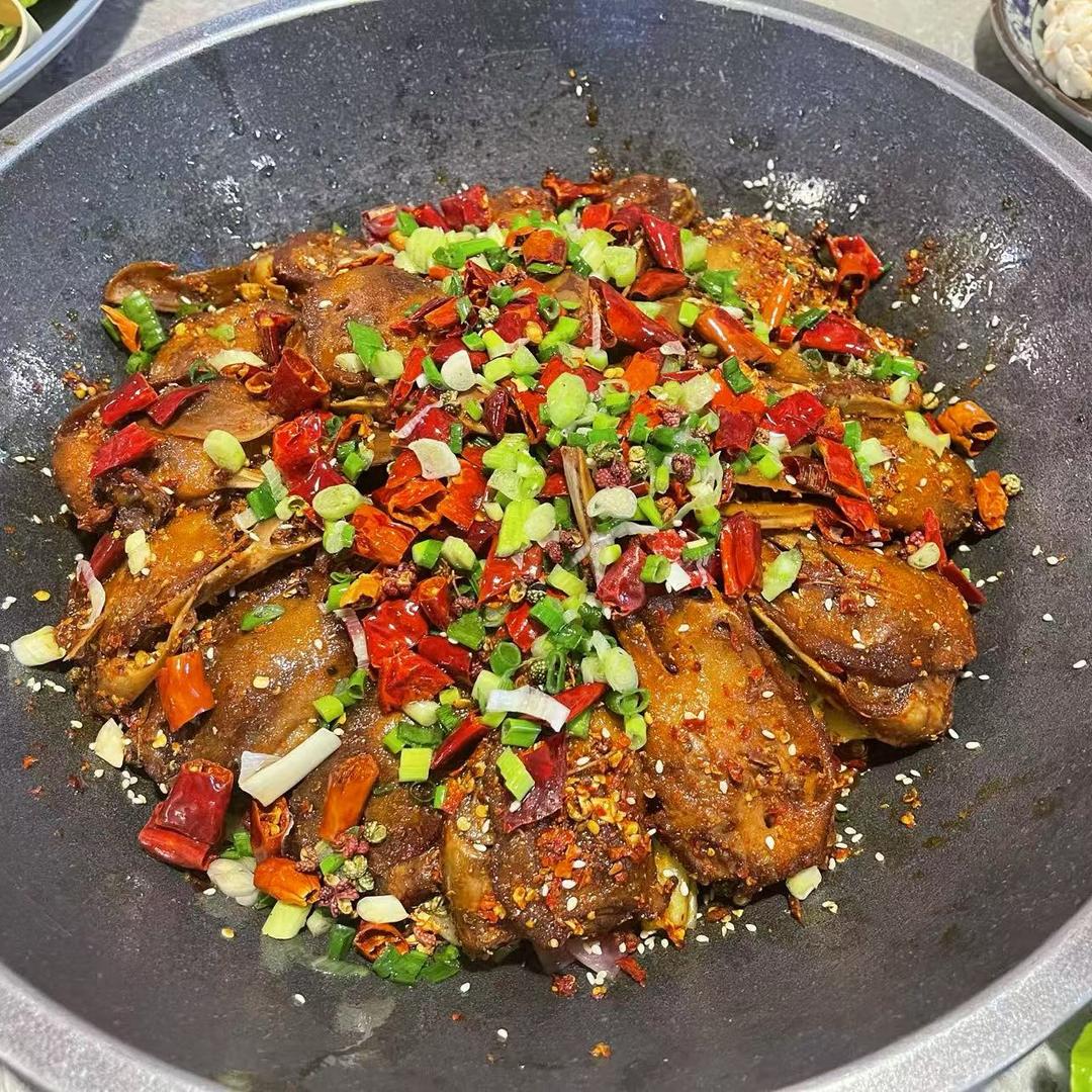 帮一辣鸭头-新区店