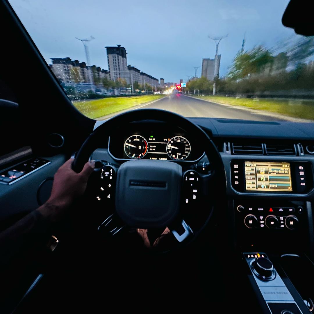 克拉玛依二手车伊哥