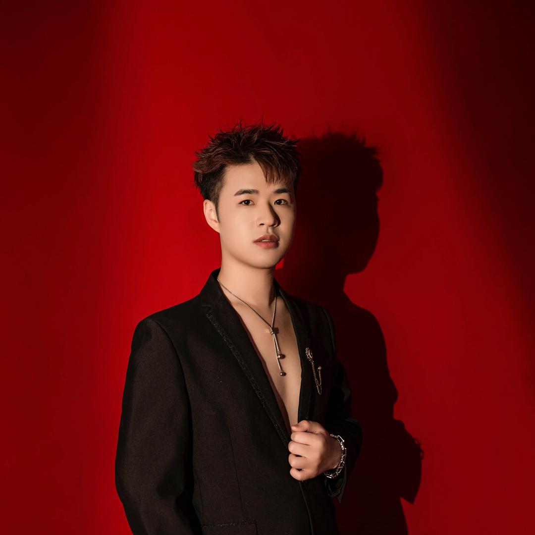 义乌万达店主理人—杰伦